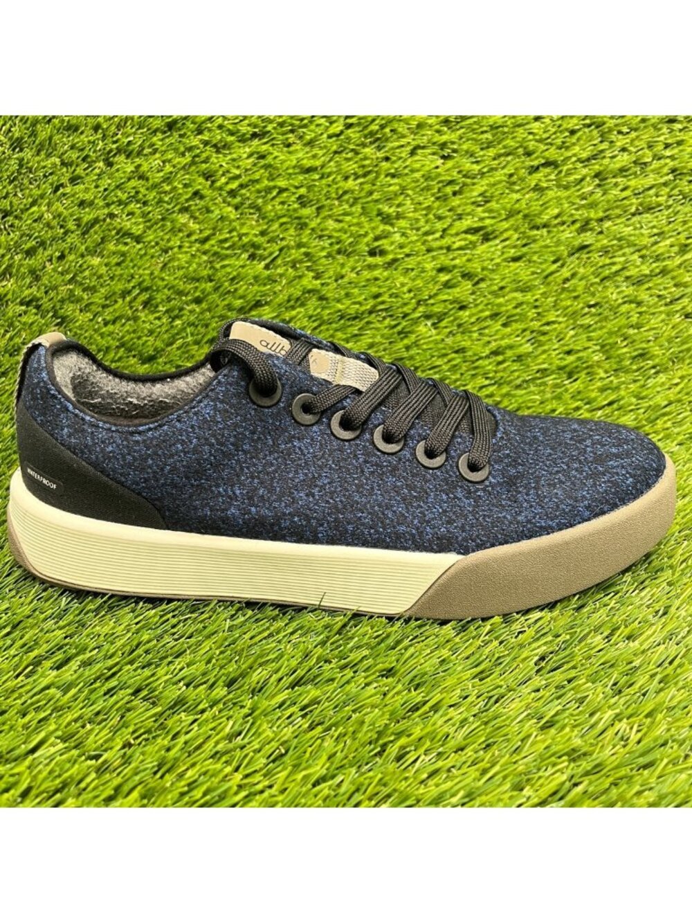 Allbirds Wool Cruiser Waterproof Women Size 8 Blue Black Athletic Shoes Sneakers